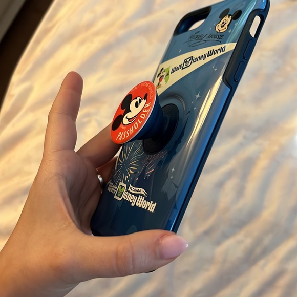 Disney Annual Passholder iPhone 8 Plus phone case - Picture 5 of 5
